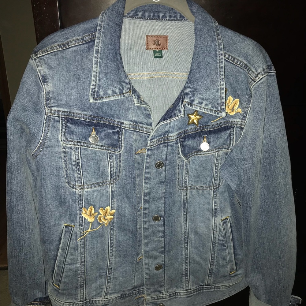 Jean jacket - Picture 2 of 6